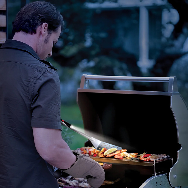 Grillverktyg med lampa