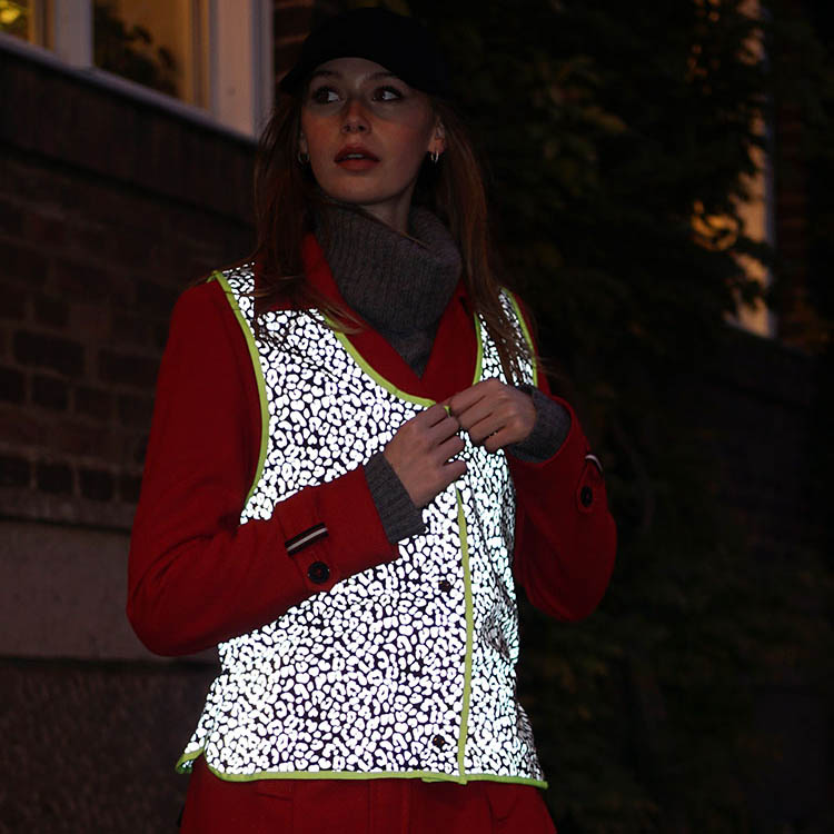 Reflexväst, Weathergoods