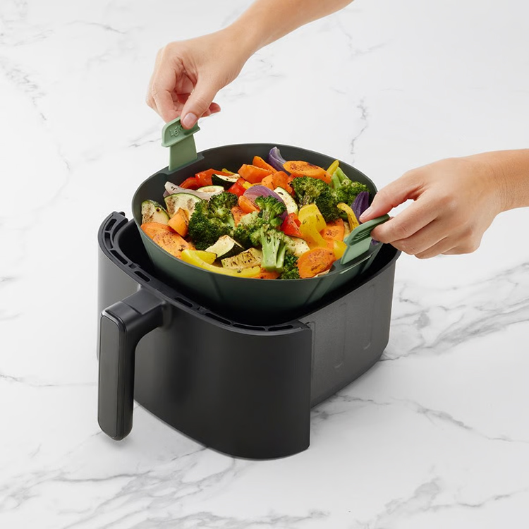 Silikonform till airfryer, Lékué