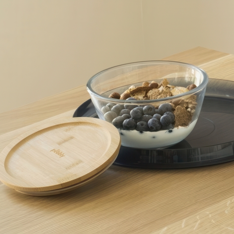 Glasskål med Bambulock, 770ml, PEBBLY SMALL FOOD BOWL, Ø 15 x H 9 cm, Klar / Natur