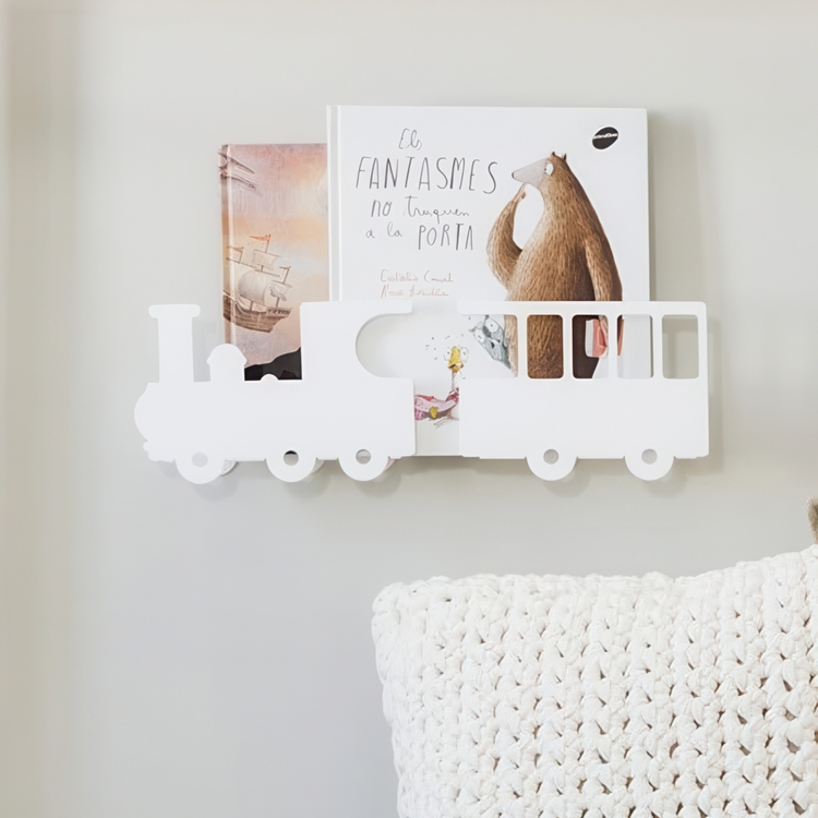 Hyllor för böcker, Lok med vagn. WHITE TRAIN BOOK SHELF, Vit