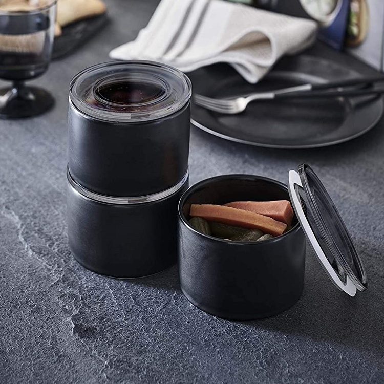 Porslinsburk med lock, YAMAZAKI TOWER SMALL CANISTER, Ø 10,5 x H 7 cm, Svart / Transparent