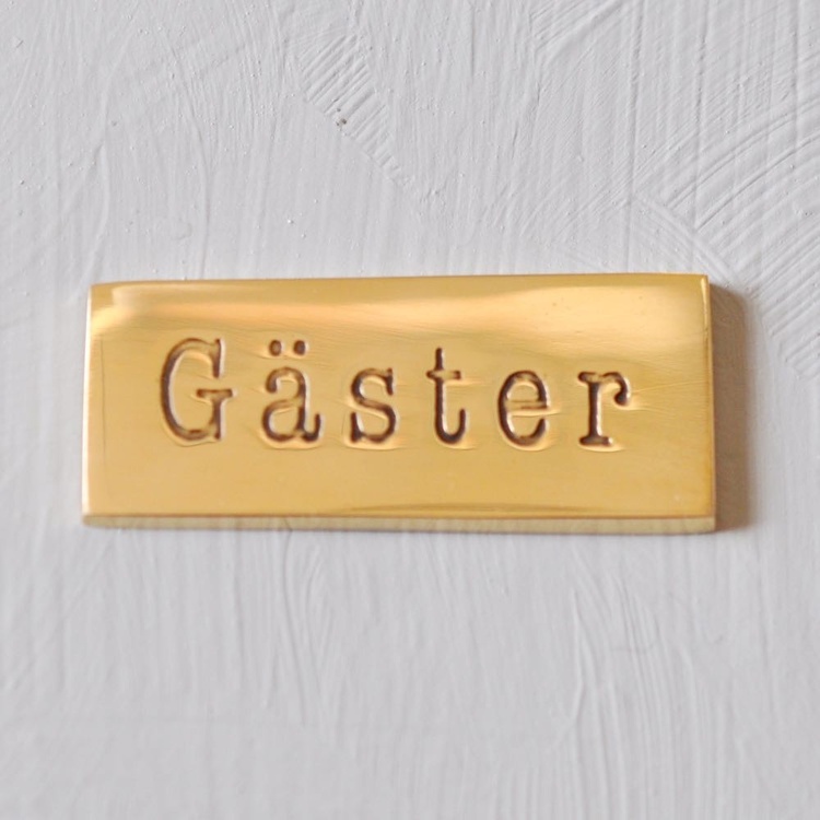 Skylt, GÄSTER, 4,8 x H 2 cm, Exmez, Polerad Mässing