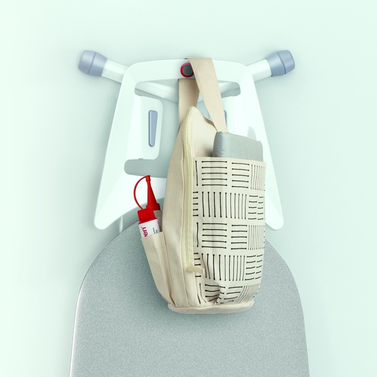 Strykjärnsväska , strykfilt, rengöring mm, IRONING KIT, Off White