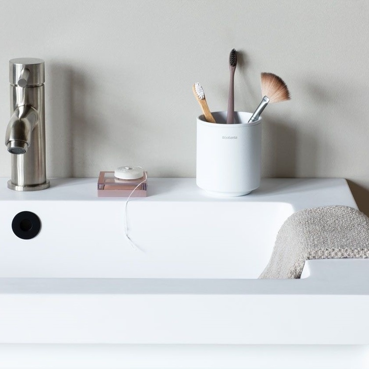 Tandborstmugg i metall, Brabantia