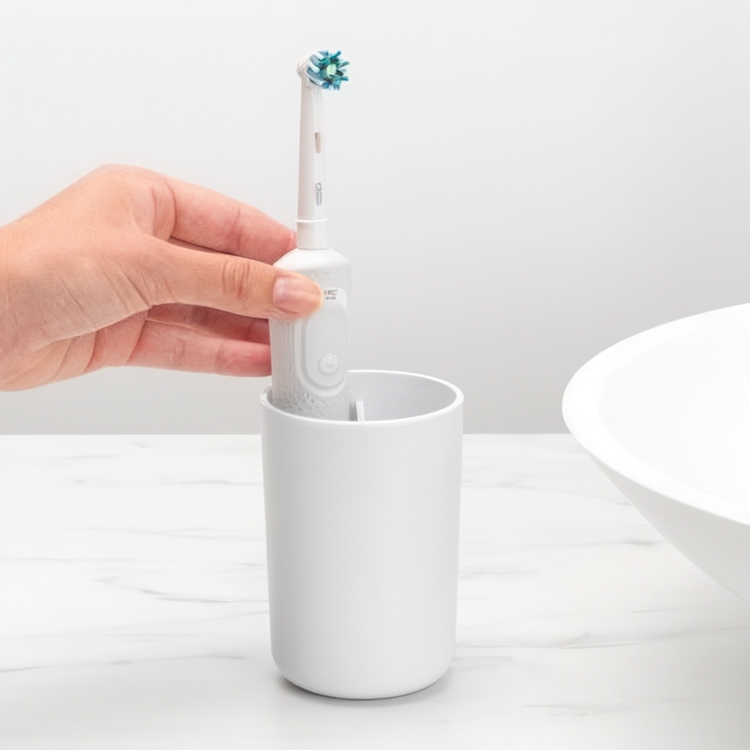Tandborstmugg med avdelare, Brabantia, Vit