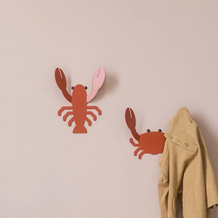 Väggkrok av återvunnen metall, LOBSTER, 15 x 20 cm, Orange